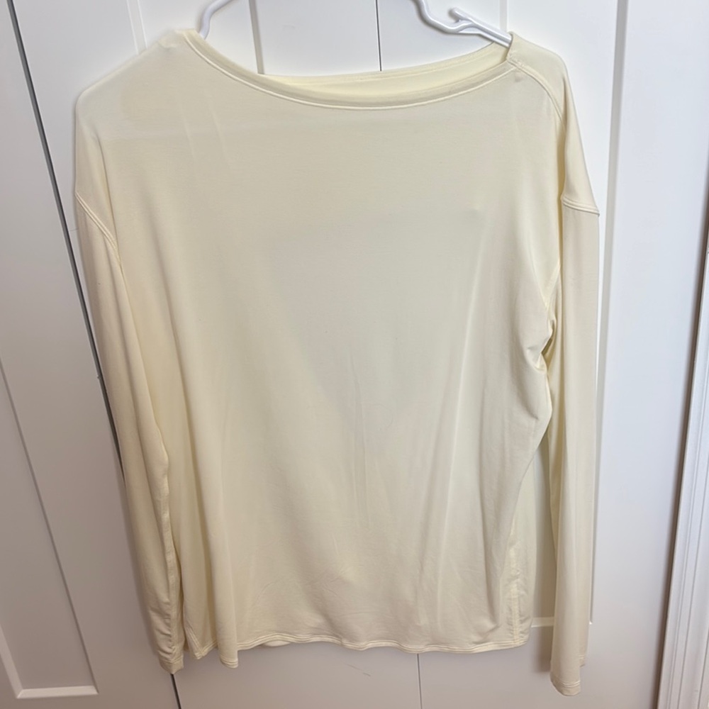 Lululemon Elegant Cream Women's Top